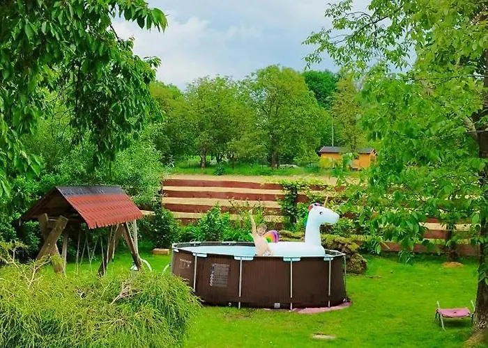 בית נופש Wiejska Sielanka אוסטראון